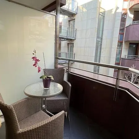 Апартаменты Krawiecka 3 - New York Style - City Center - Parking Place Вроцлав