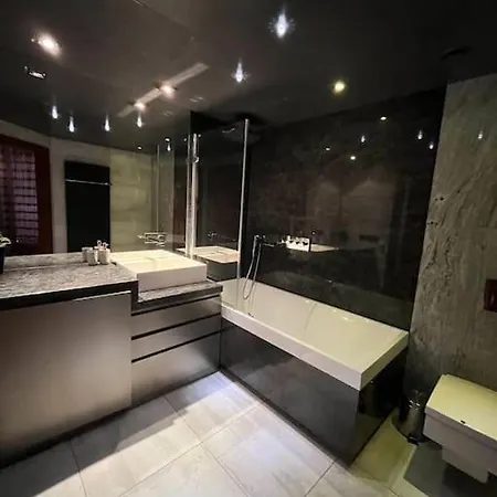 Krawiecka 3 - New York Style - City Center - Parking Place * Вроцлав